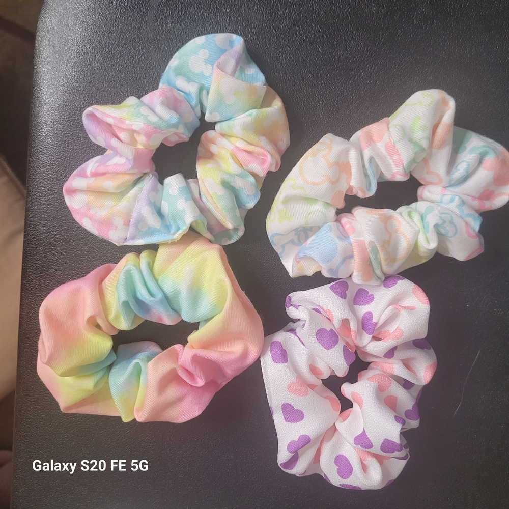 Cute Pattern Scrunchies Set